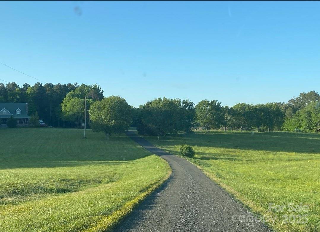 Monroe, NC 28112,105 Eubanks RD