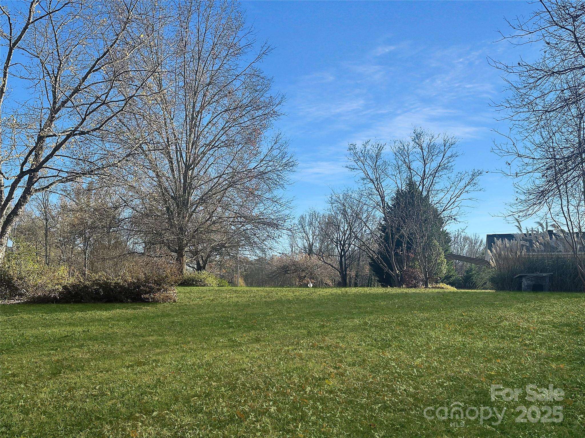 Lincolnton, NC 28092,1451 Meandering LN