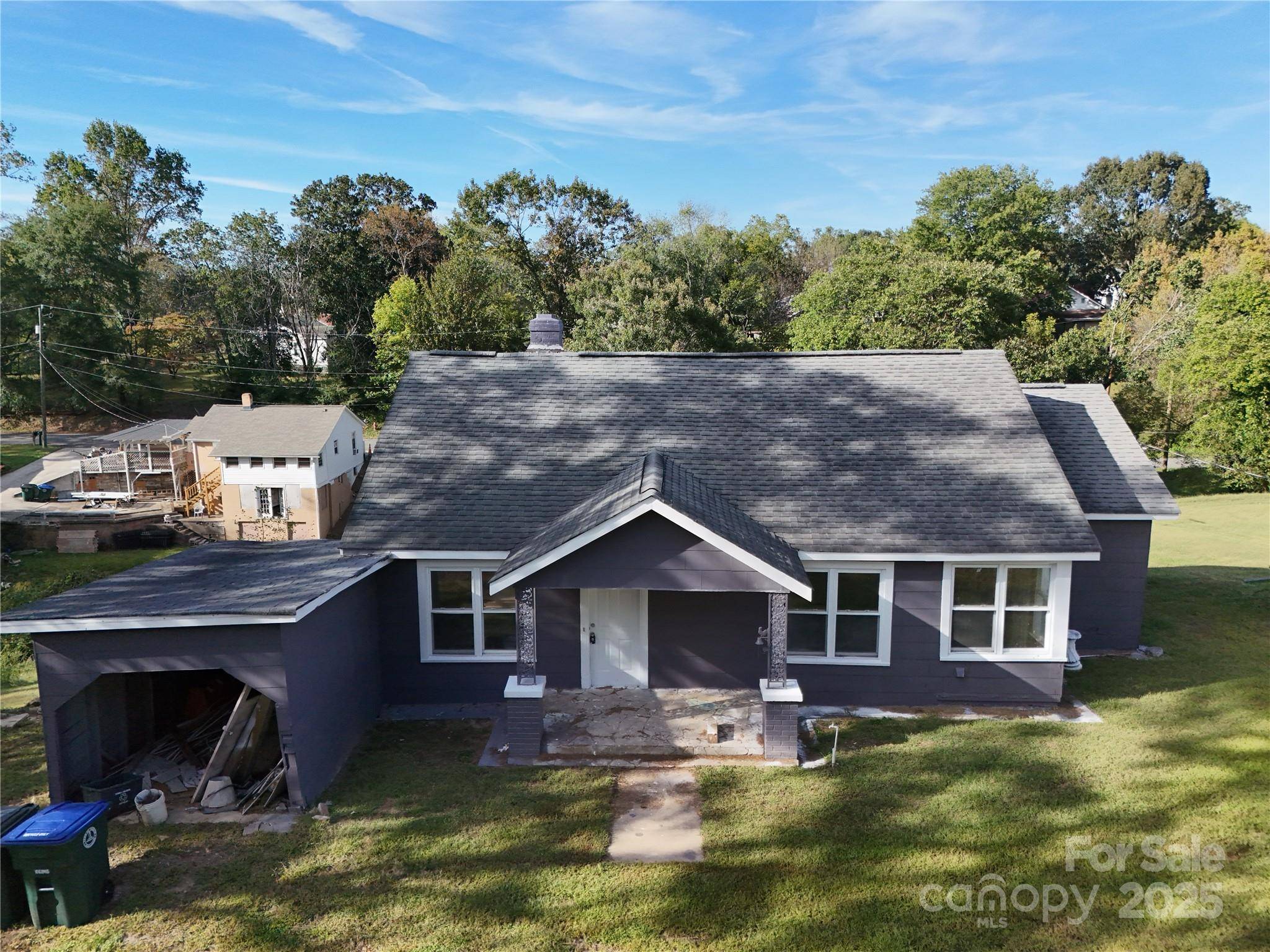 Valdese, NC 28690,612 Washington AVE NW