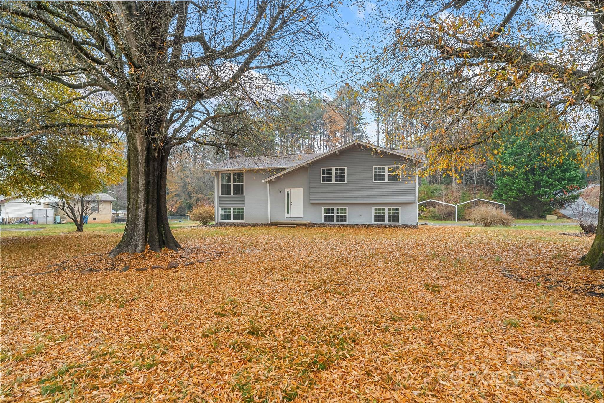 Hickory, NC 28601,2210 24th Street CIR NE