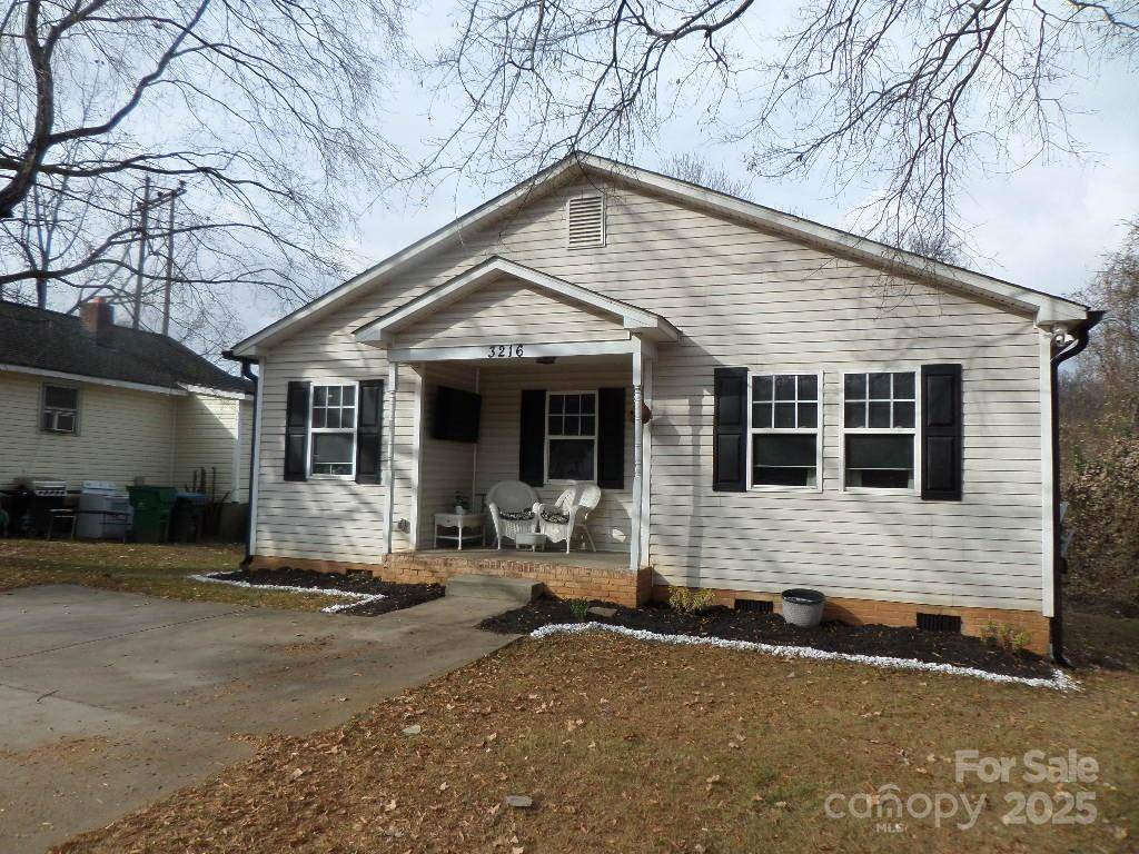 Charlotte, NC 28216,3216 Lasalle ST