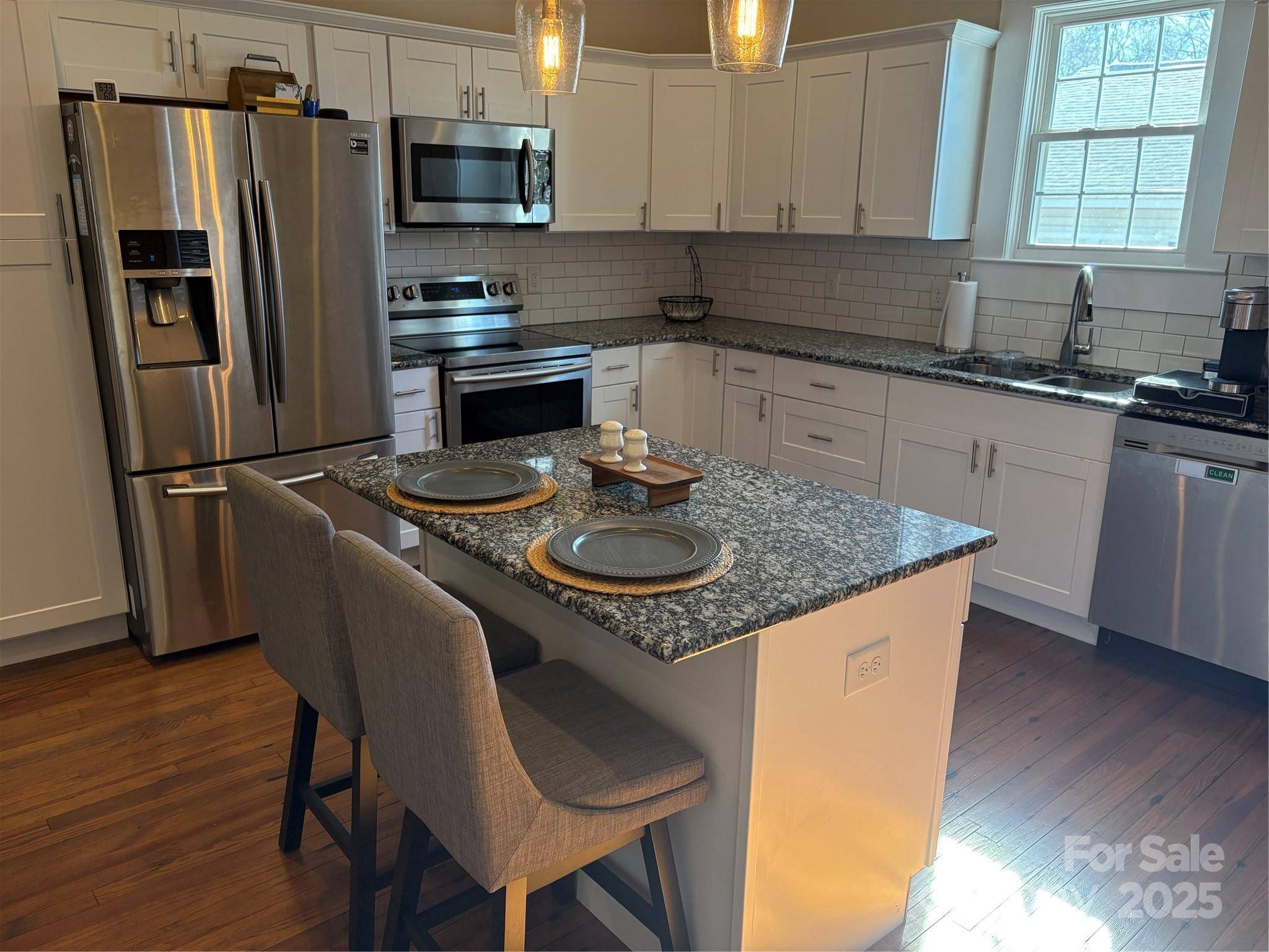 Kannapolis, NC 28083,401 York AVE