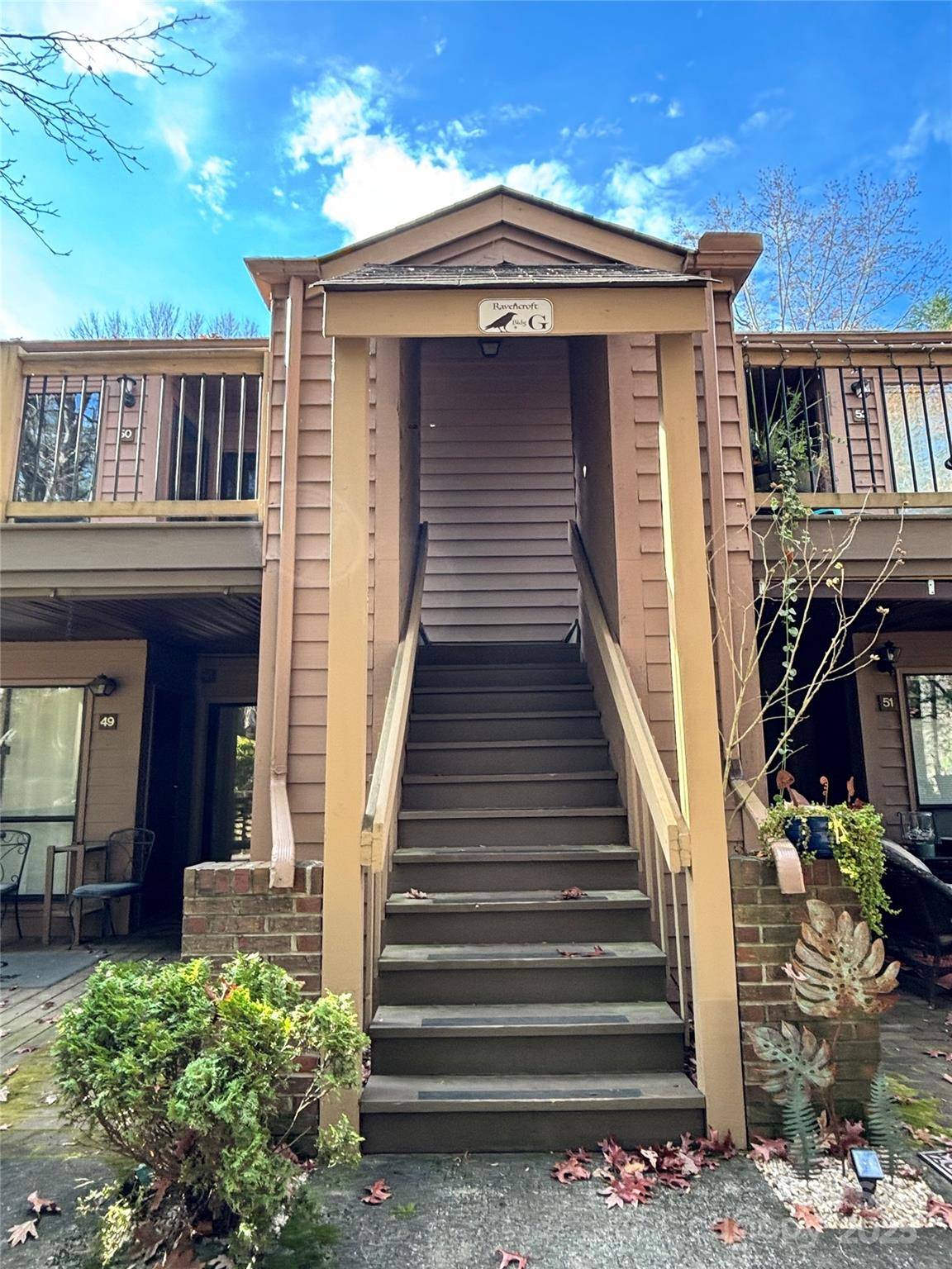 Asheville, NC 28803,50 Ravencroft LN