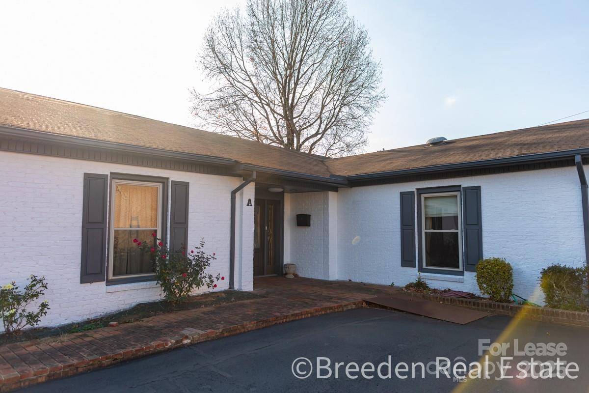 Morganton, NC 28655,204 E McDowell ST