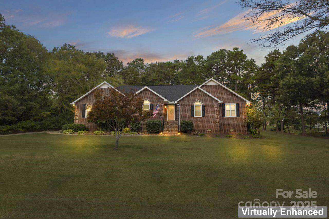 Monroe, NC 28112,1207 Rosa DR