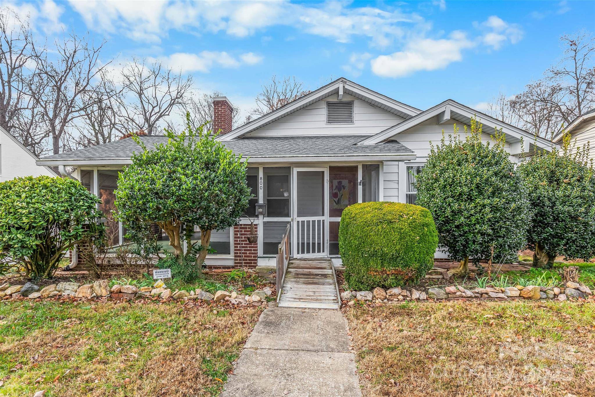 Winston Salem, NC 27103,800 S Sunset DR