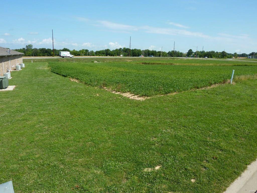 Waterloo, IL 62298,0 Station Crossing Lot 2