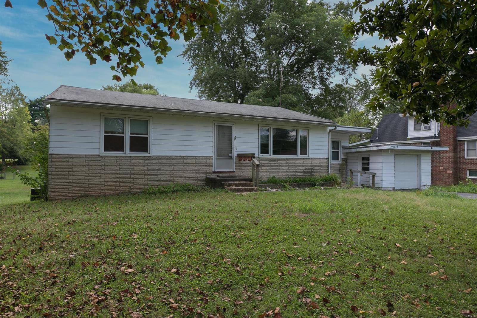 Fairview Heights, IL 62208,22 Mount Vernon