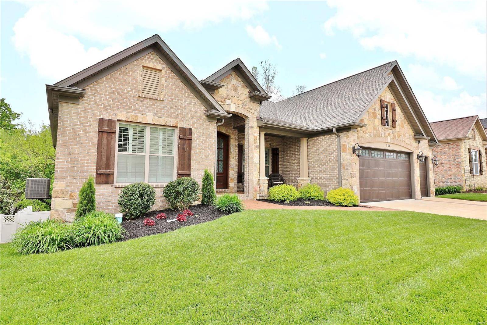 Fenton, MO 63026,118 Harbor CT