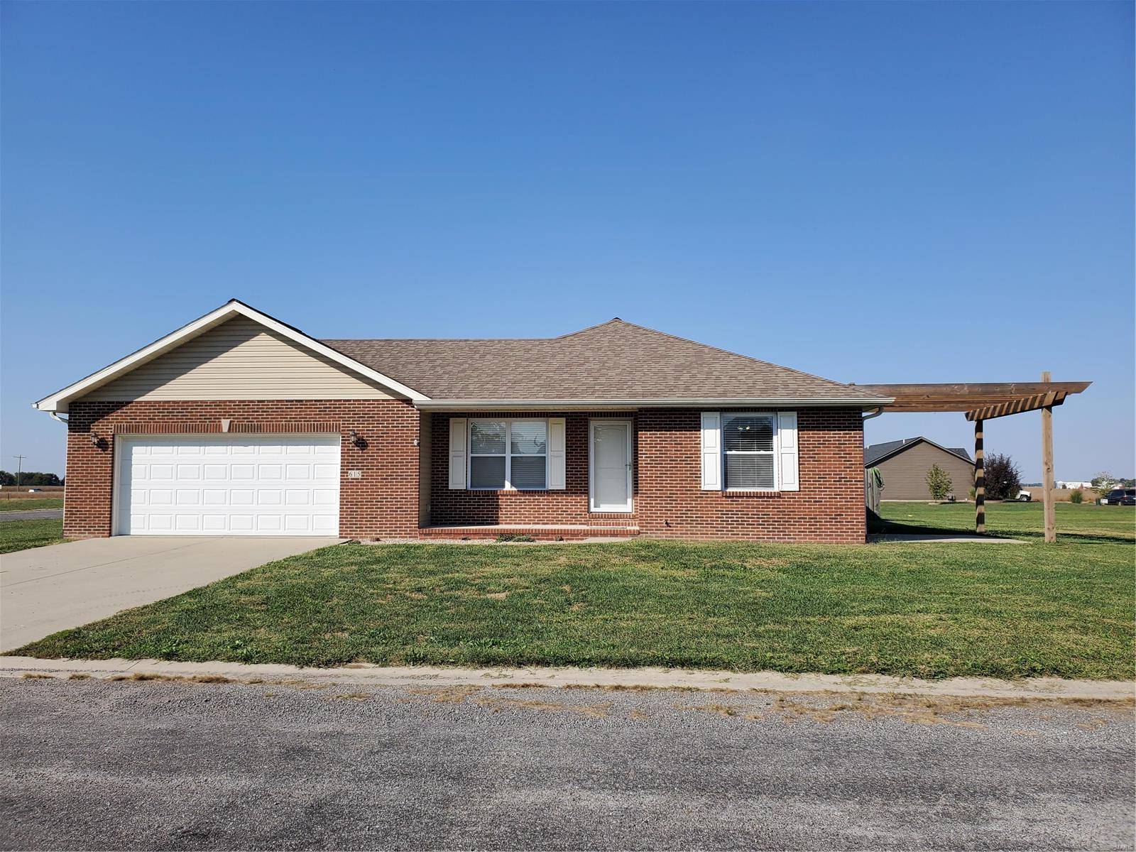 St Libory, IL 62282,615 Kate Ct