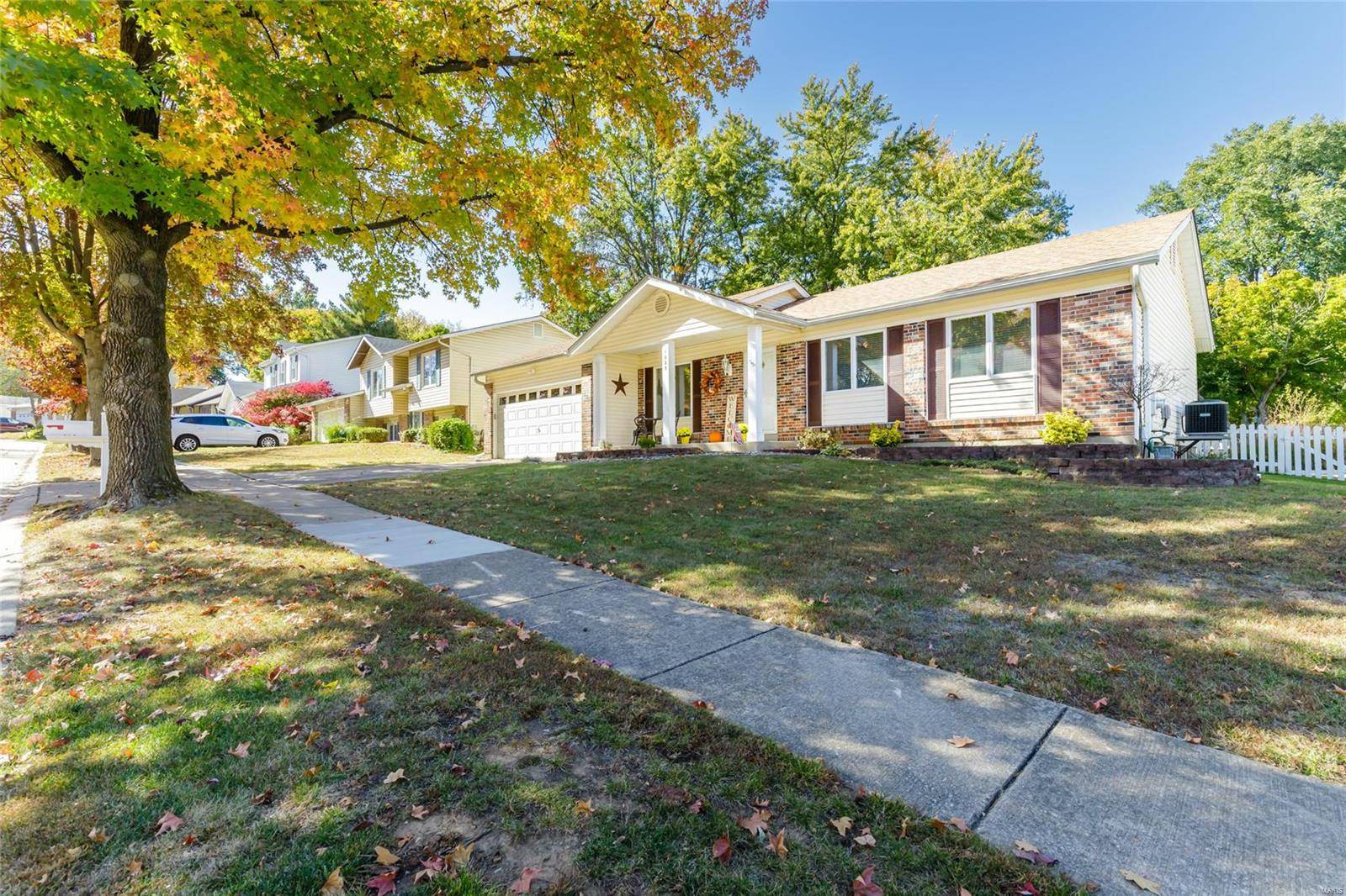 Florissant, MO 63031,1025 Driftwood Trails DR