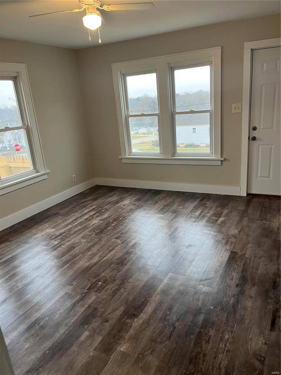 Vandalia, IL 62471,215 N Lundin ST