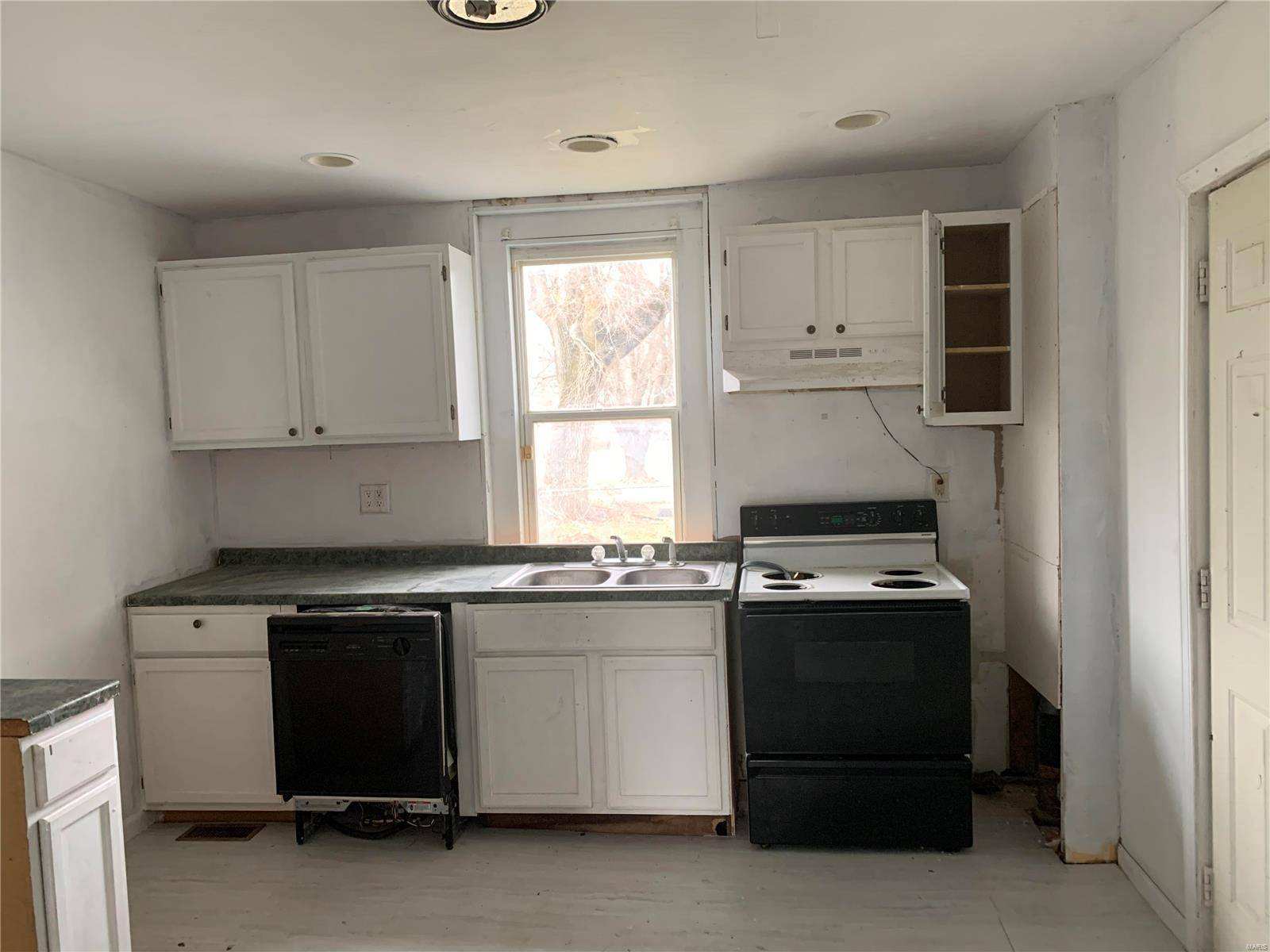Hannibal, MO 63401,824 Lindell AVE
