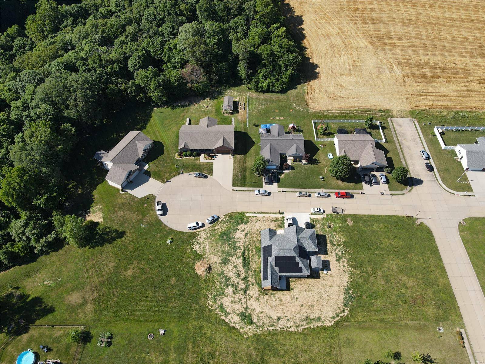 Valmeyer, IL 62295,400 CLIFF VIEW PL