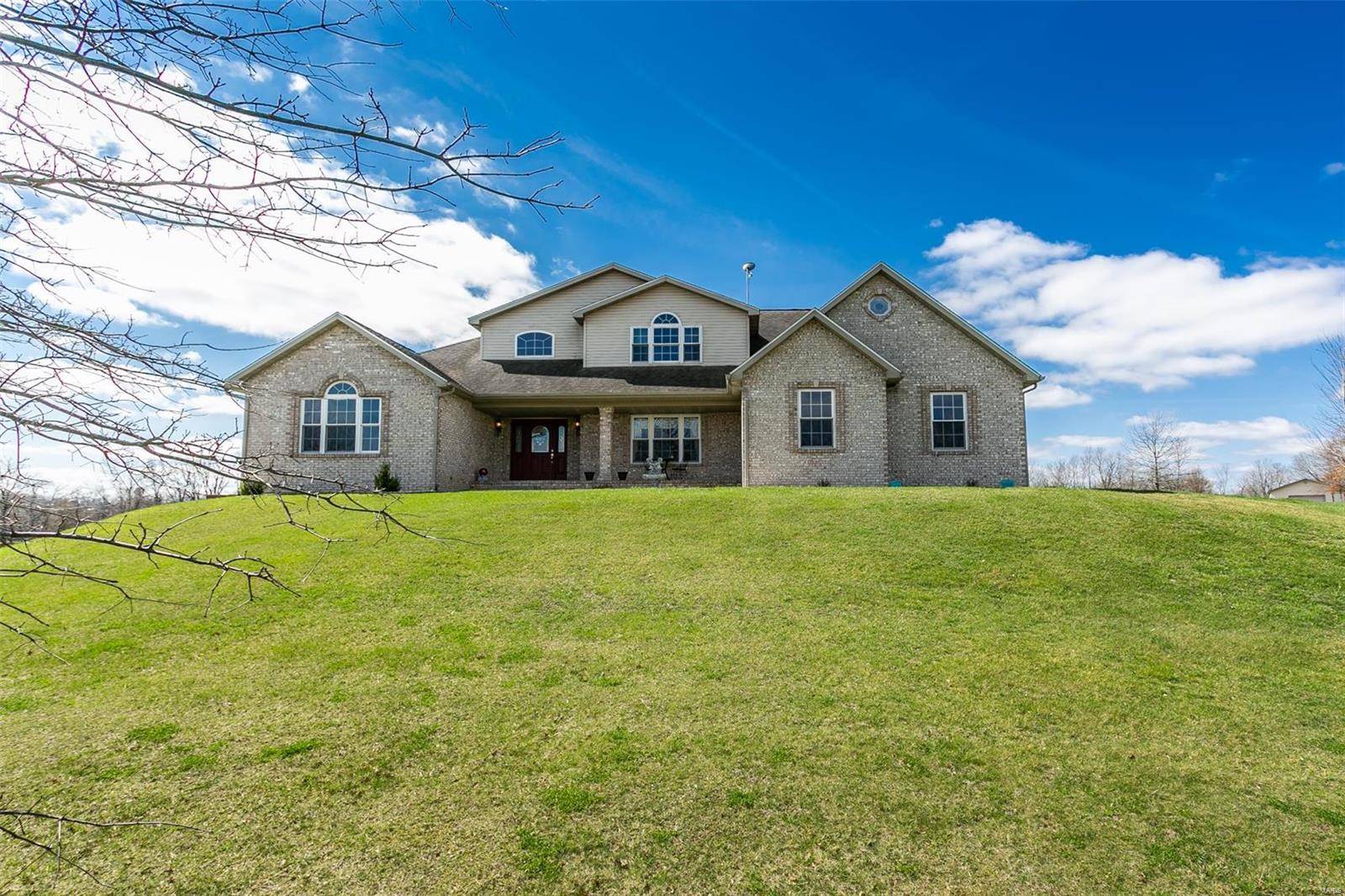 Brighton, IL 62012,31899 Red Oak DR