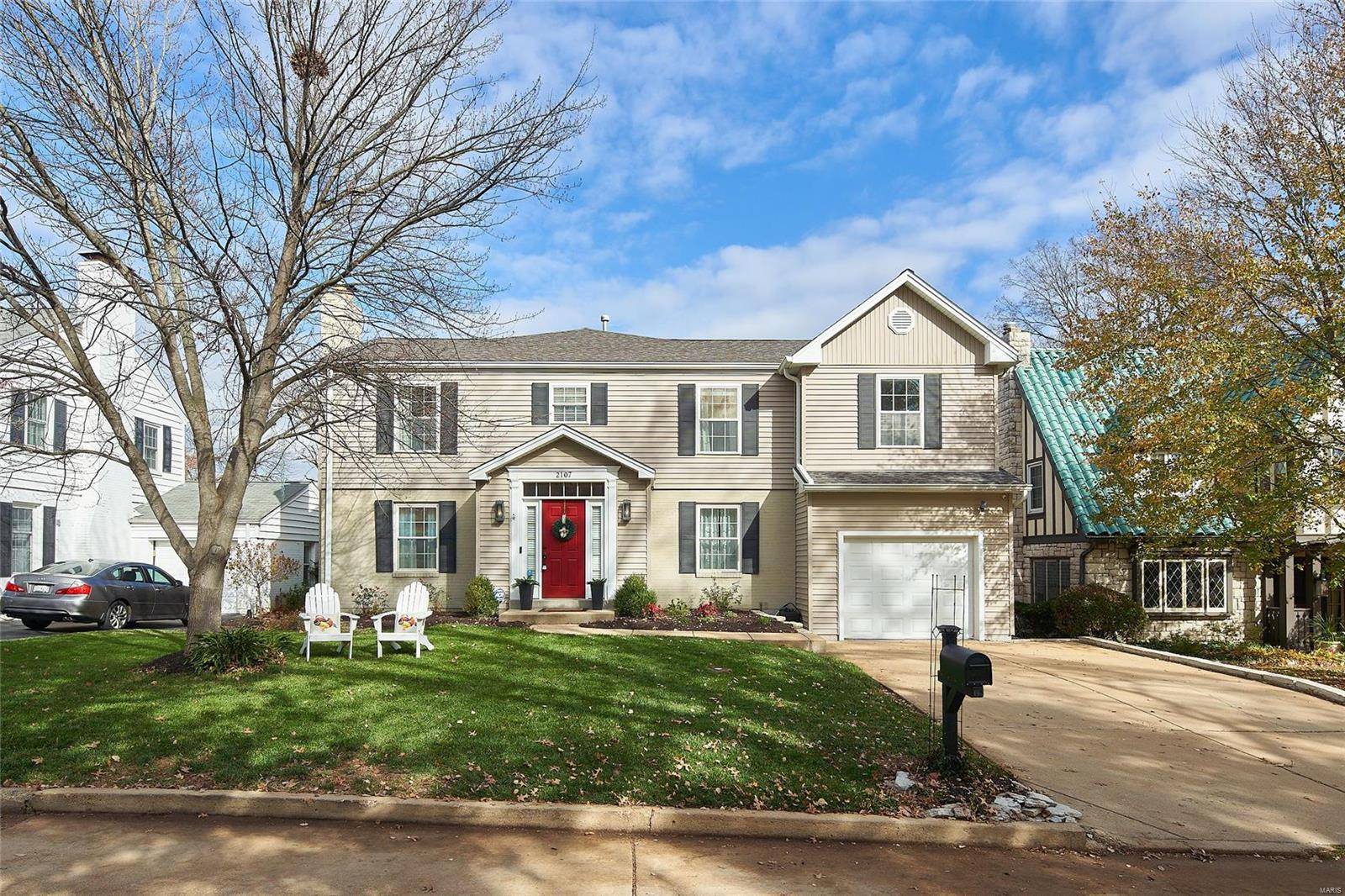 St Louis, MO 63122,2107 Briargate LN