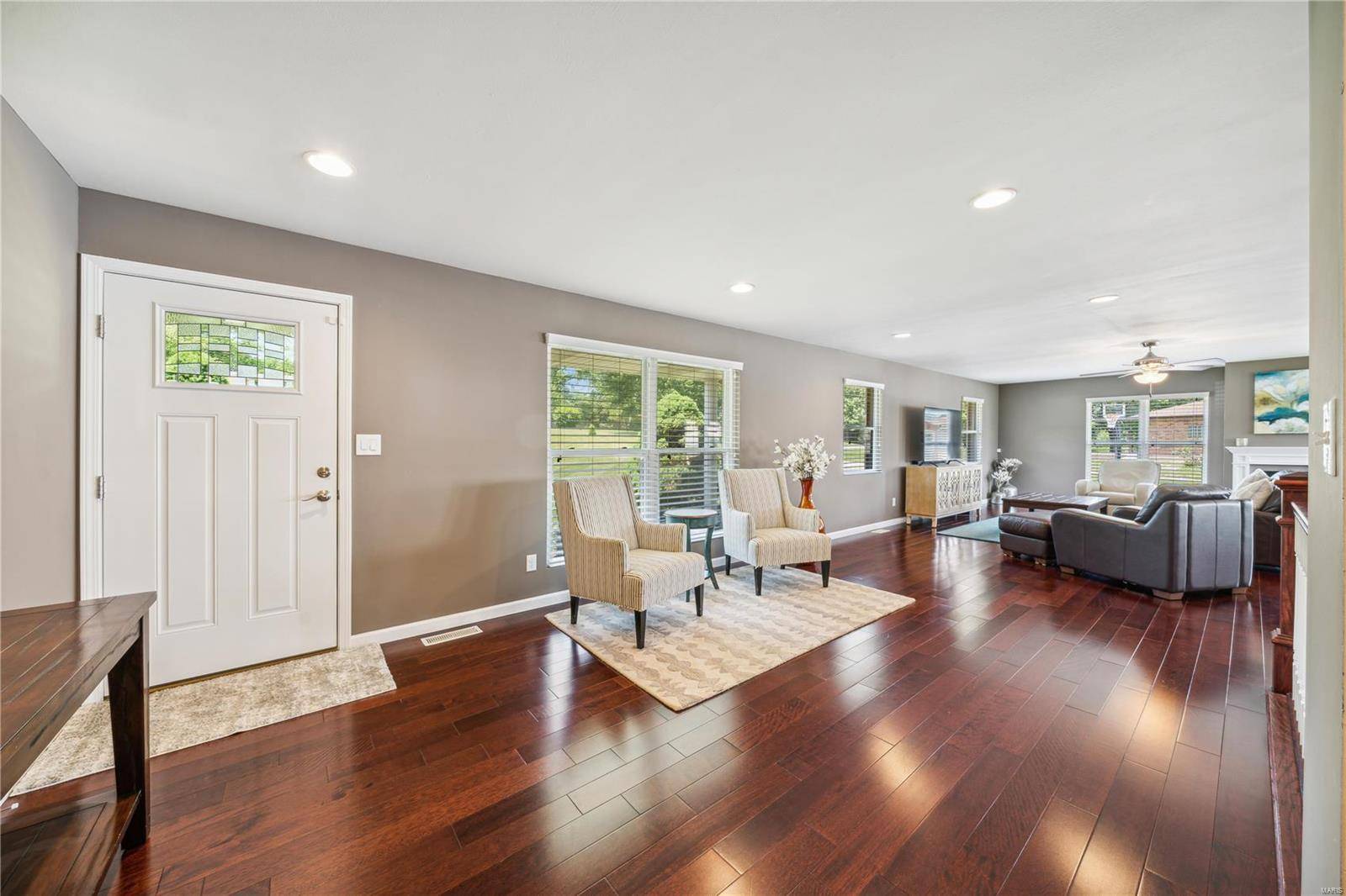 St Charles, MO 63304,1024 Blue Wing DR