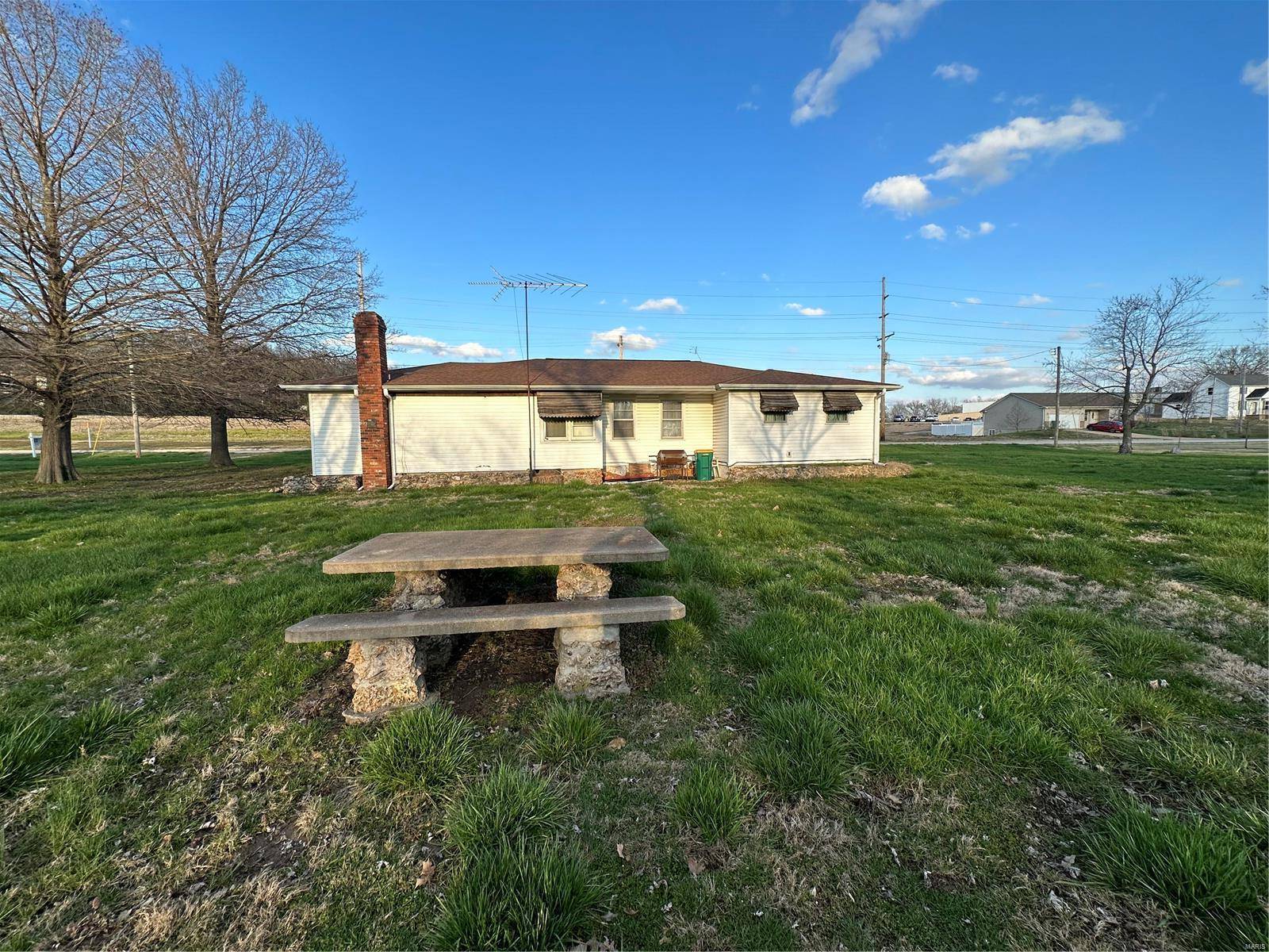 Pevely, MO 63070,351 Old State Road N