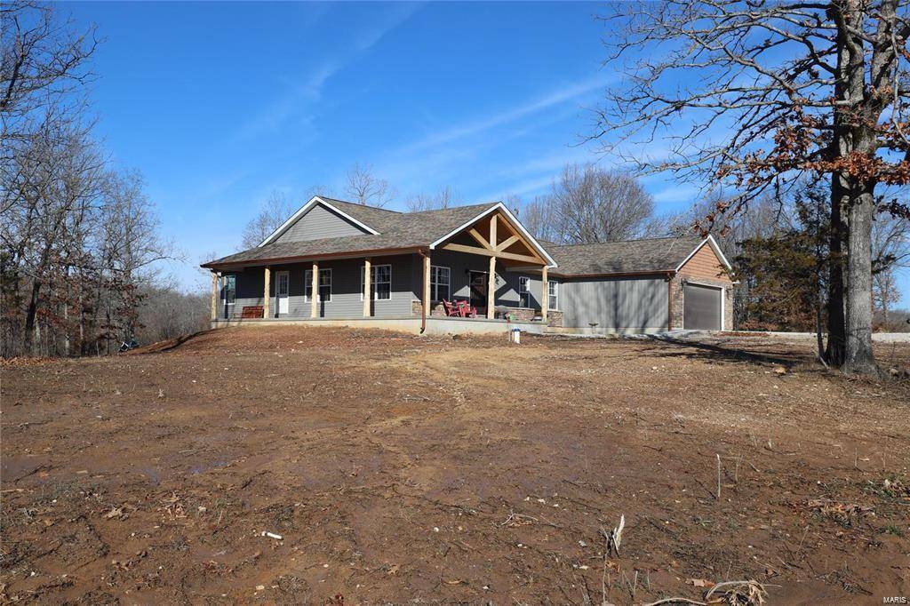 Mineral Point, MO 63660,10041 ridgetop drive