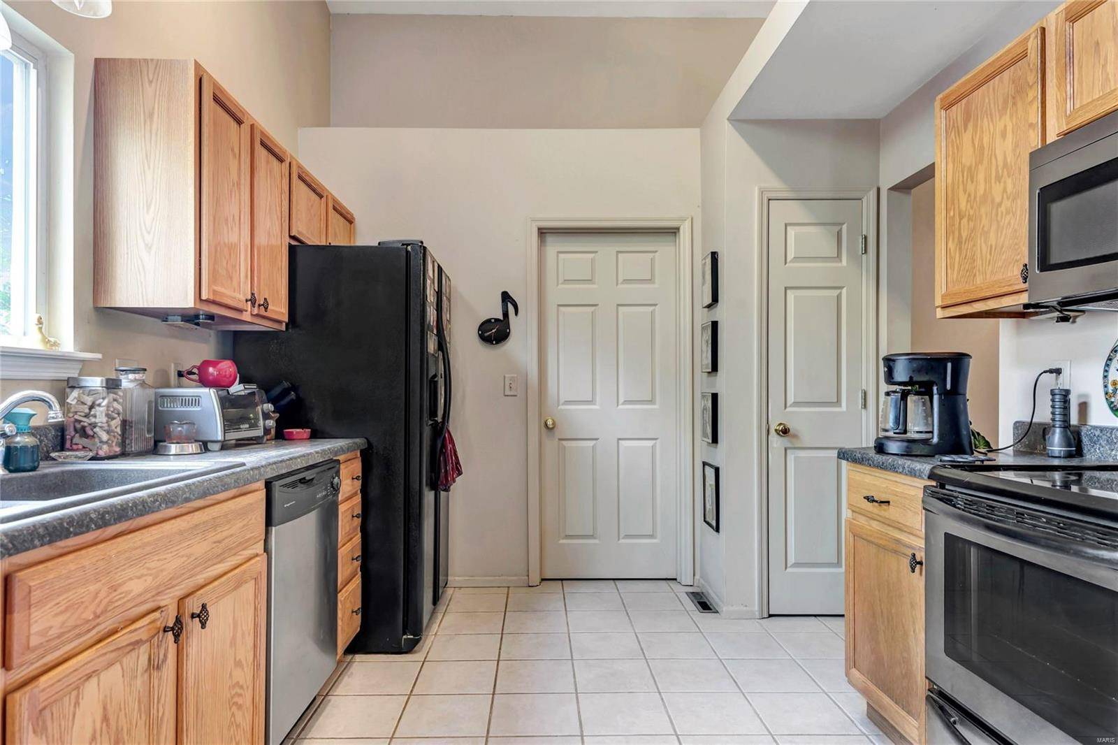 Fenton, MO 63026,1045 Big Sky DR