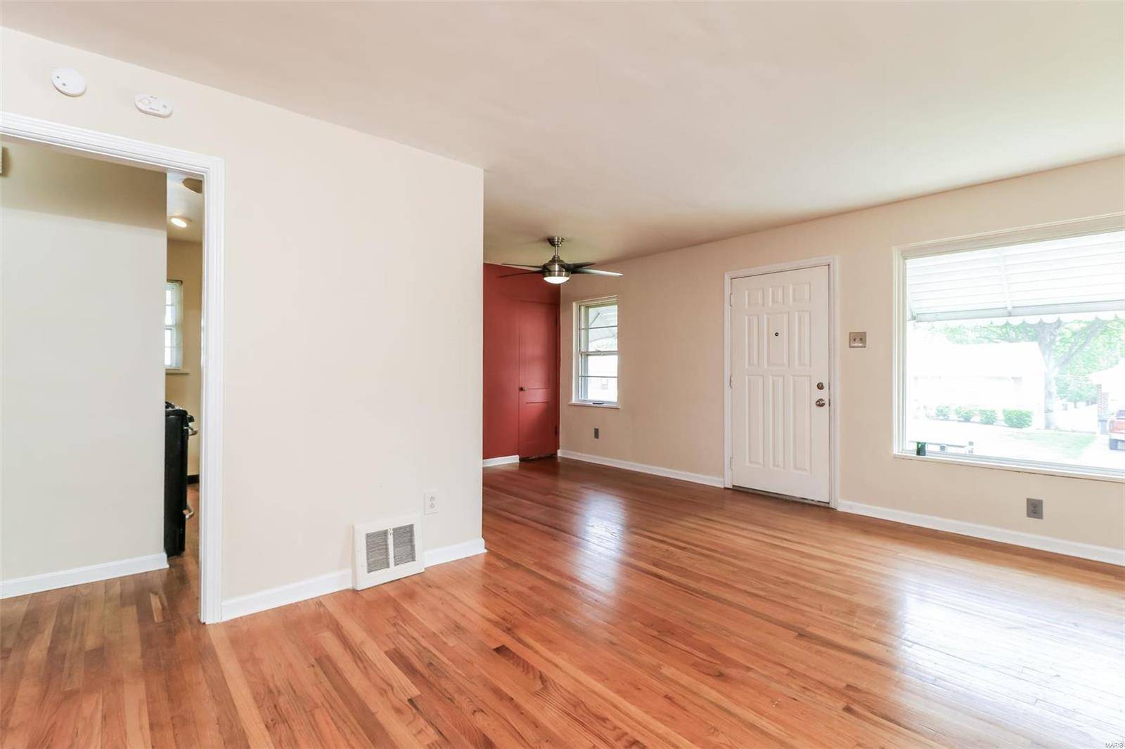 St Louis, MO 63116,7133 Sharp AVE