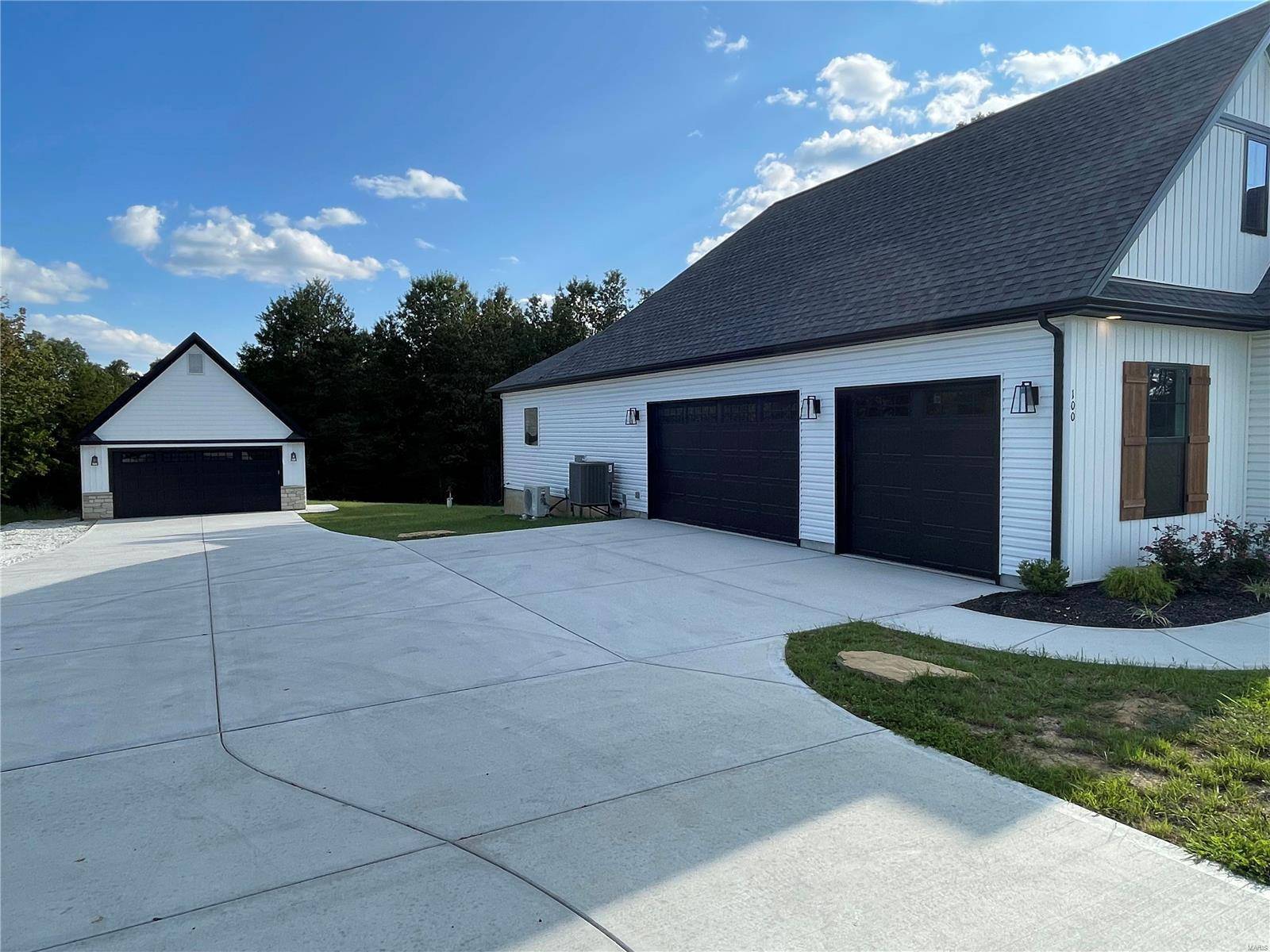 Moscow Mills, MO 63362,100 Eagle Fork DR