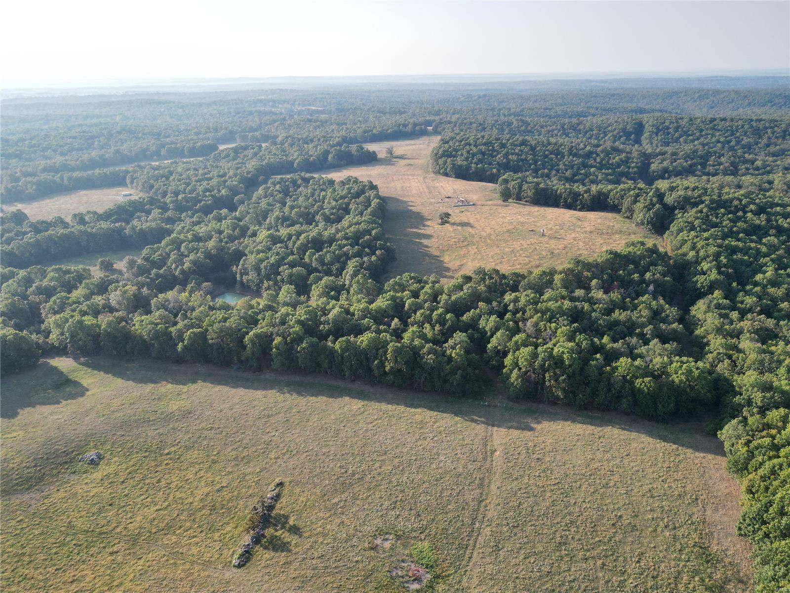 Alton, MO 65606,317 Private Road