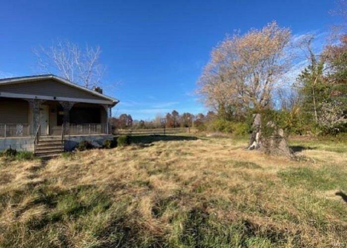 Livingston, IL 62058,618 Olive ST