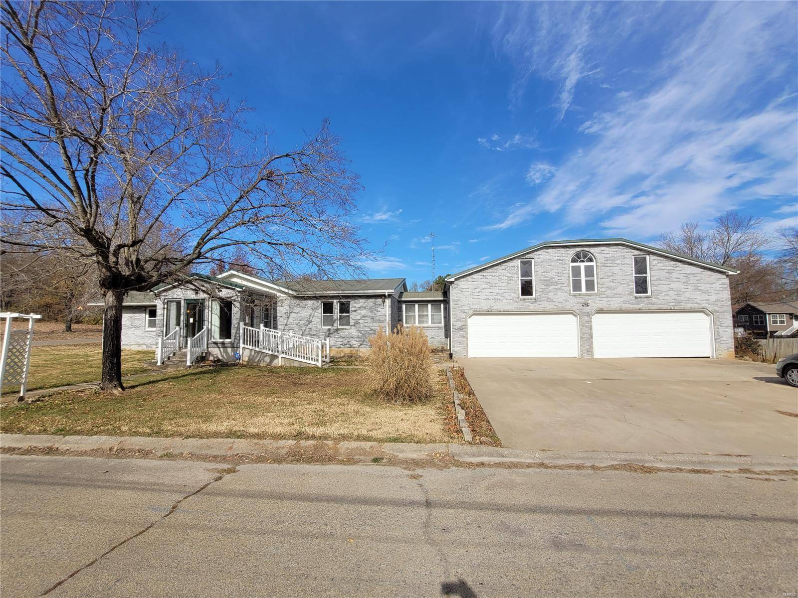 Fredericktown, MO 63645,308 Robinson BLVD