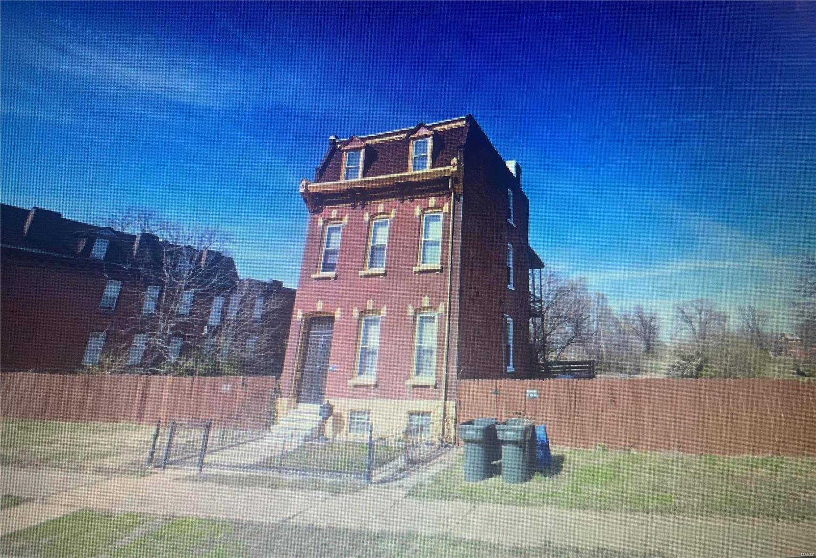 St Louis, MO 63106,1921 Warren ST