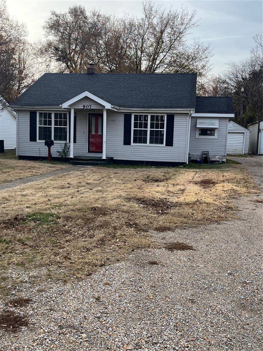 Kennett, MO 63857,907 Henderson