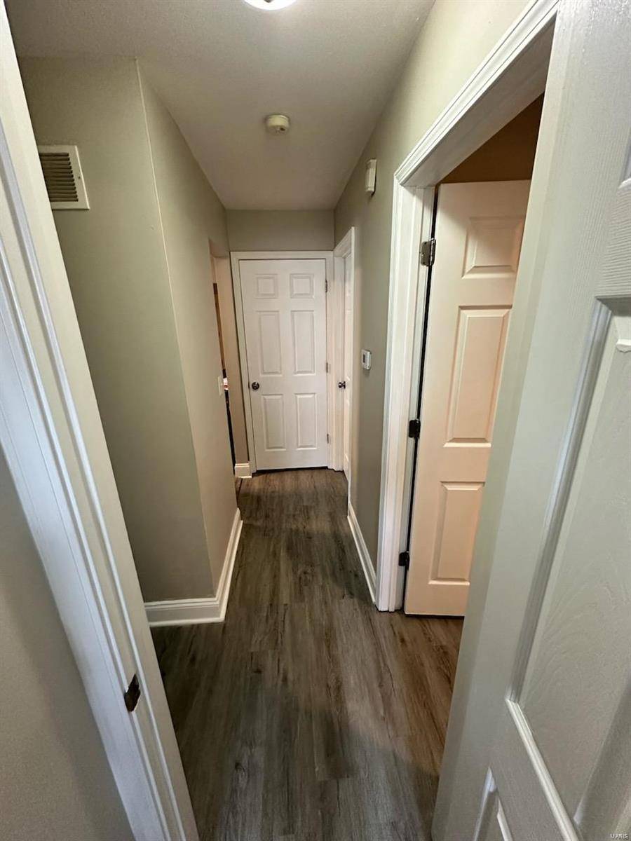 Florissant, MO 63031,3262 Yvette CT