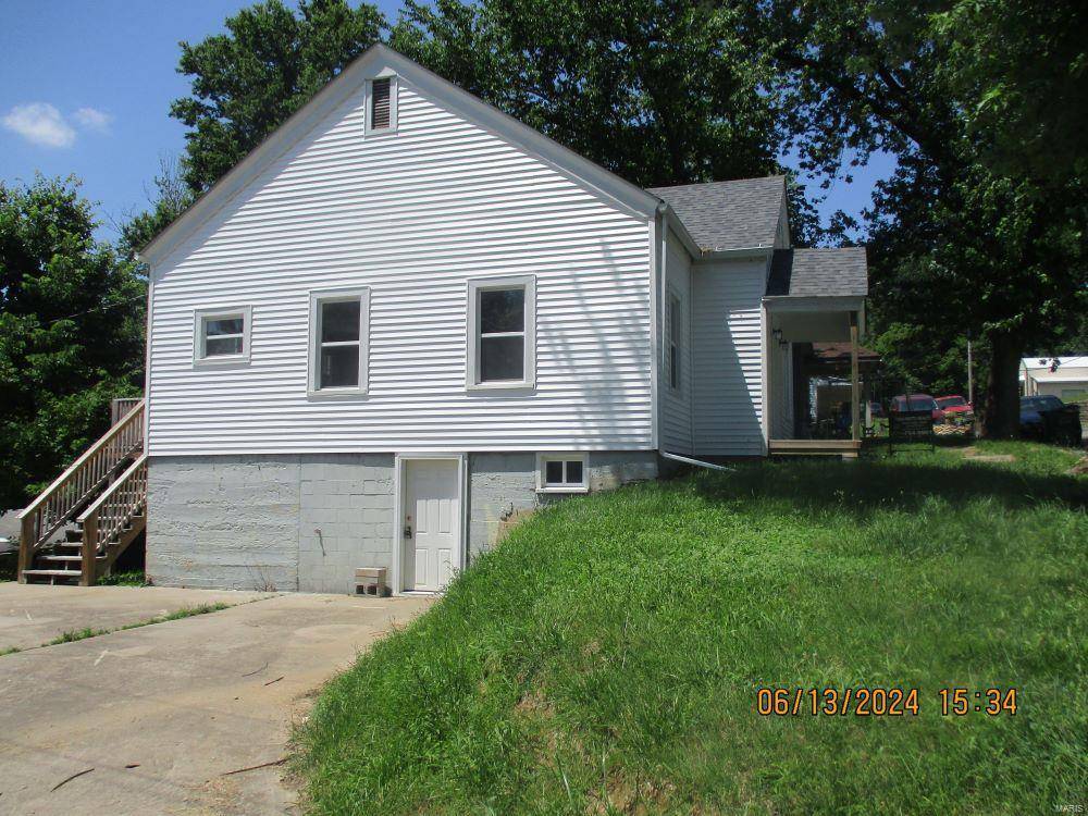 Louisiana, MO 63353,202 Wehrman ST