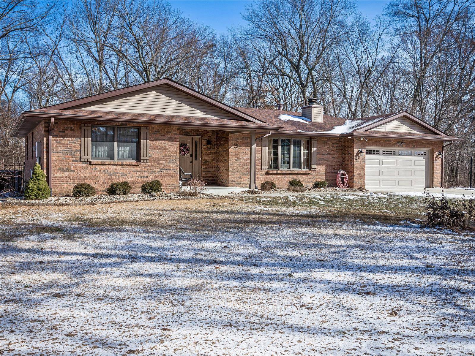 Troy, IL 62294,18 Evergreen LN