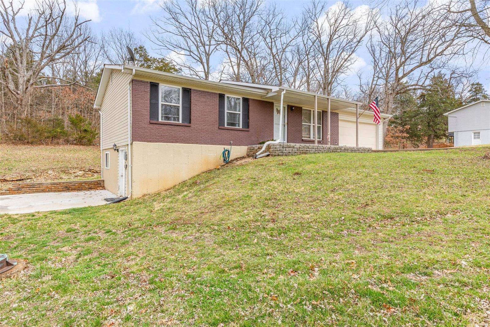 Festus, MO 63028,104 Briarwood Ln