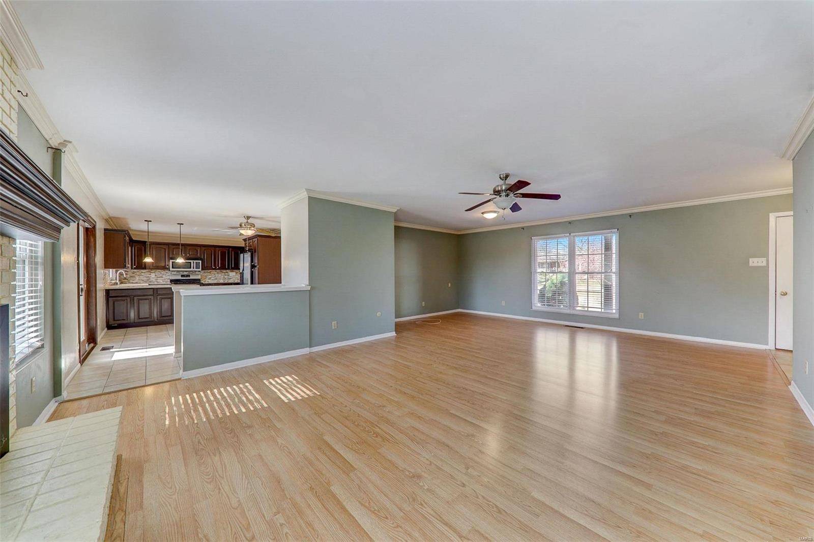 Fenton, MO 63026,772 Vanderville DR