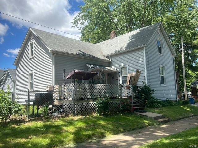 Highland, IL 62249,1420 8th ST