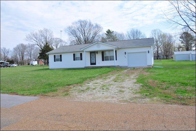 Belle, MO 65013,707 TEBBETS AVE