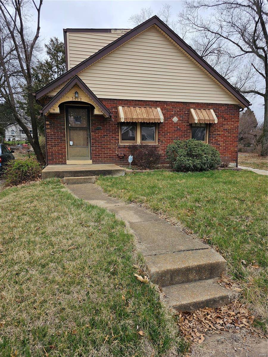 St Louis, MO 63121,3412 Maybelle DR