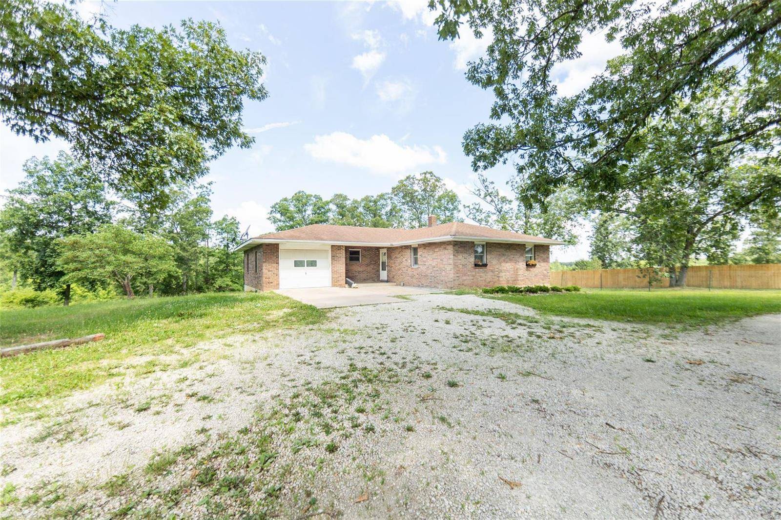 Rolla, MO 65550,10055 County Road 8170