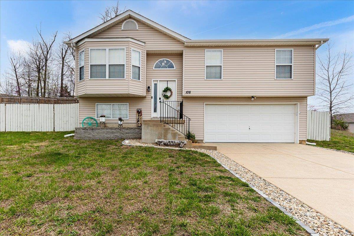 Hillsboro, MO 63050,108 Red Tailed Hawk CT