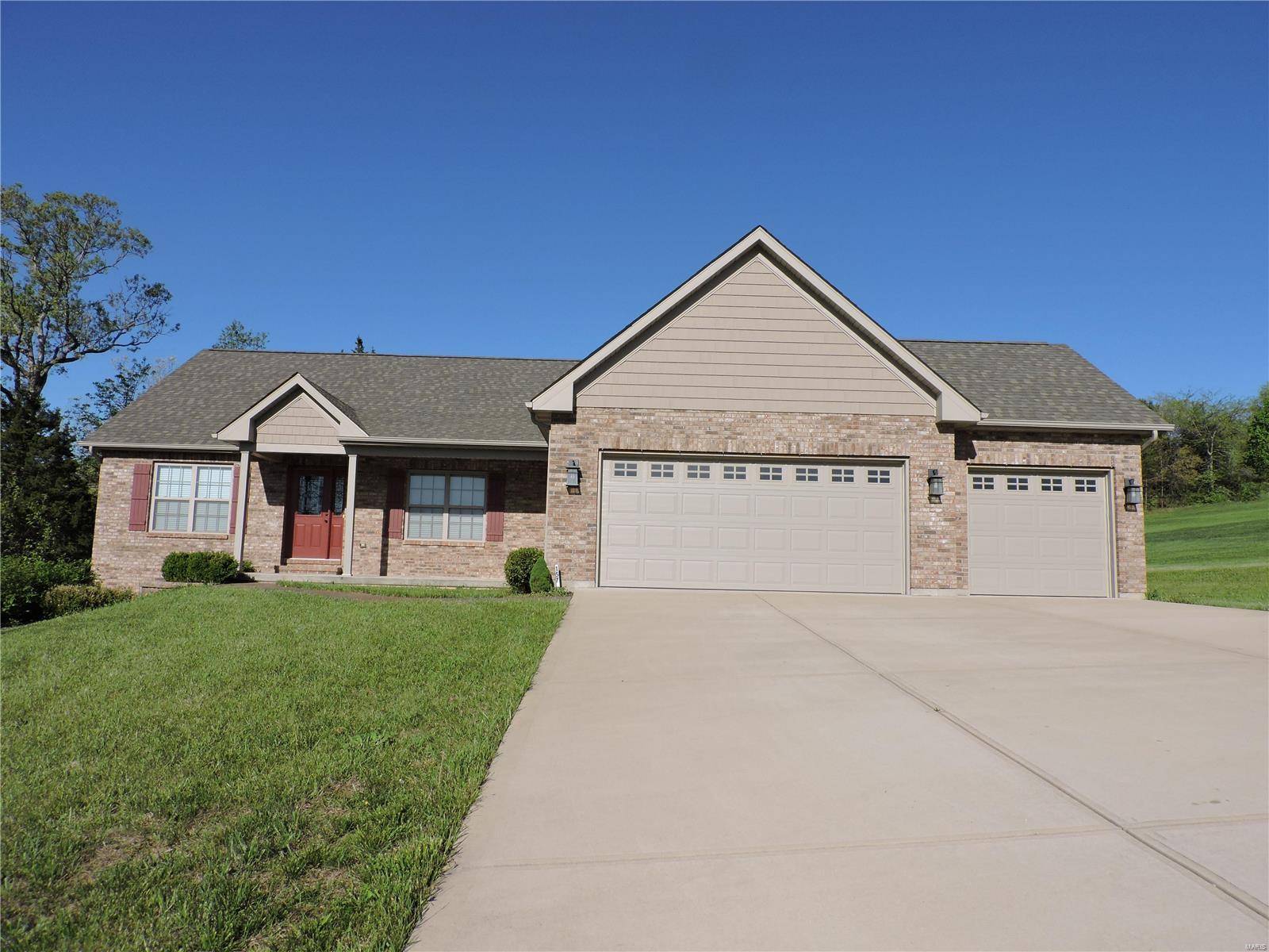 Villa Ridge, MO 63089,157 Rainbow Lake DR