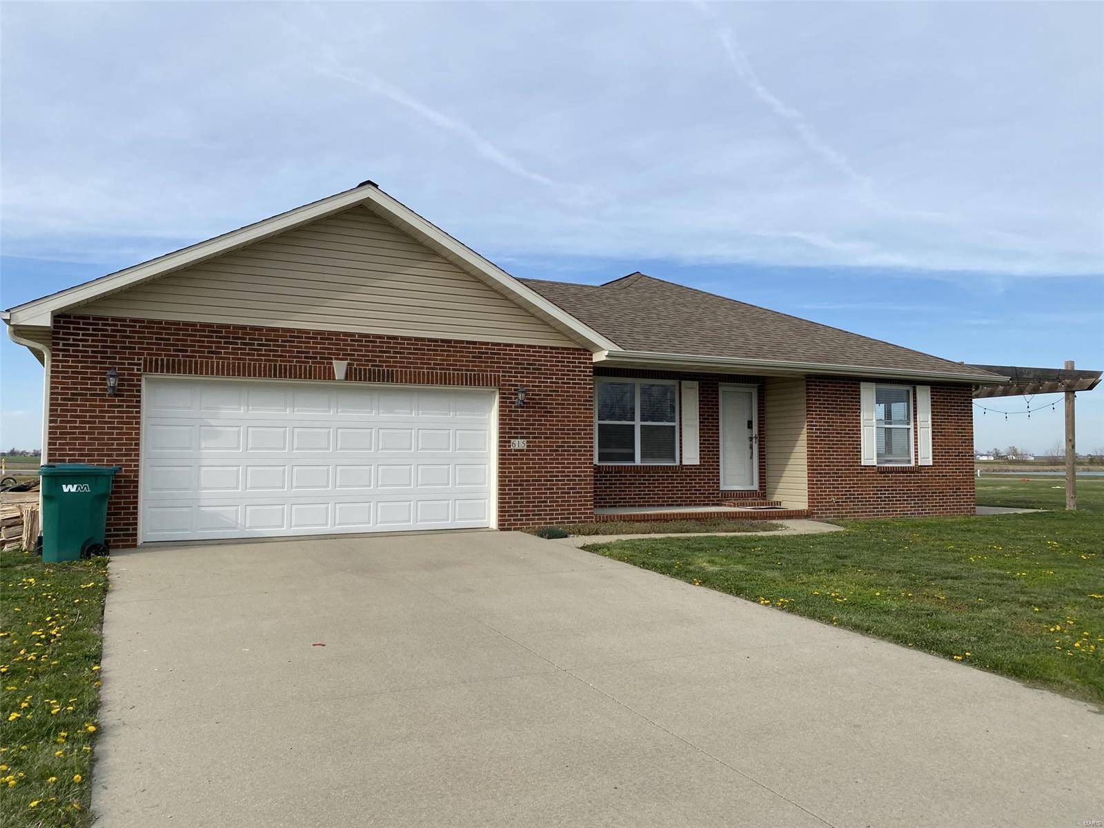 St Libory, IL 62282,615 Kate Ct