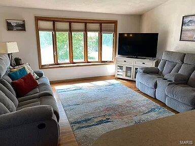 Hannibal, MO 63401,24 Hamlin Heights DR