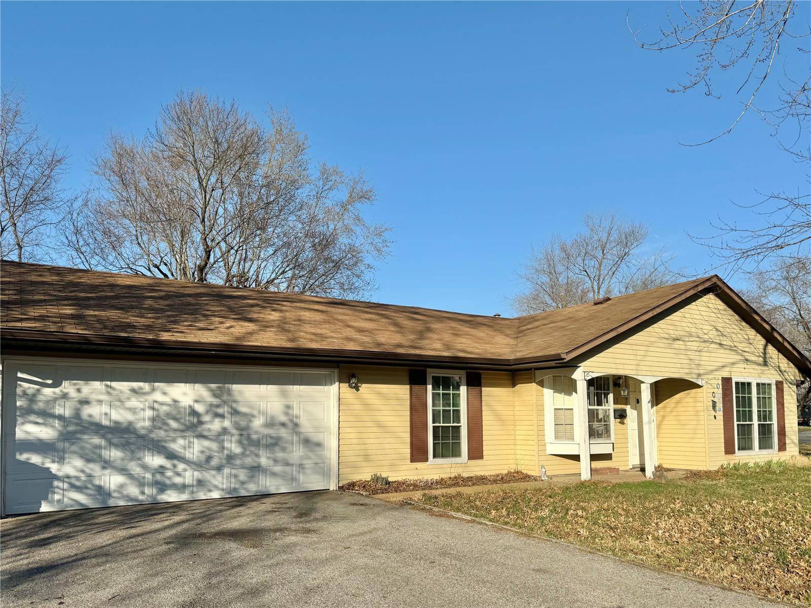 Belleville, IL 62220,27 Arabelle DR