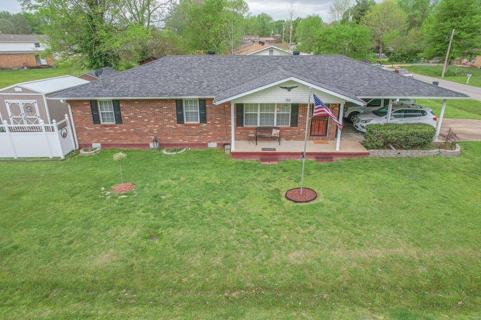 Poplar Bluff, MO 63901,166 Hampton Court