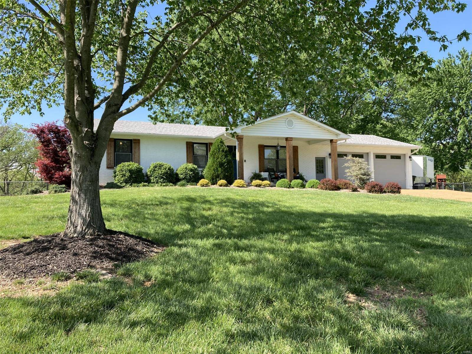 Villa Ridge, MO 63089,861 Homestead LN