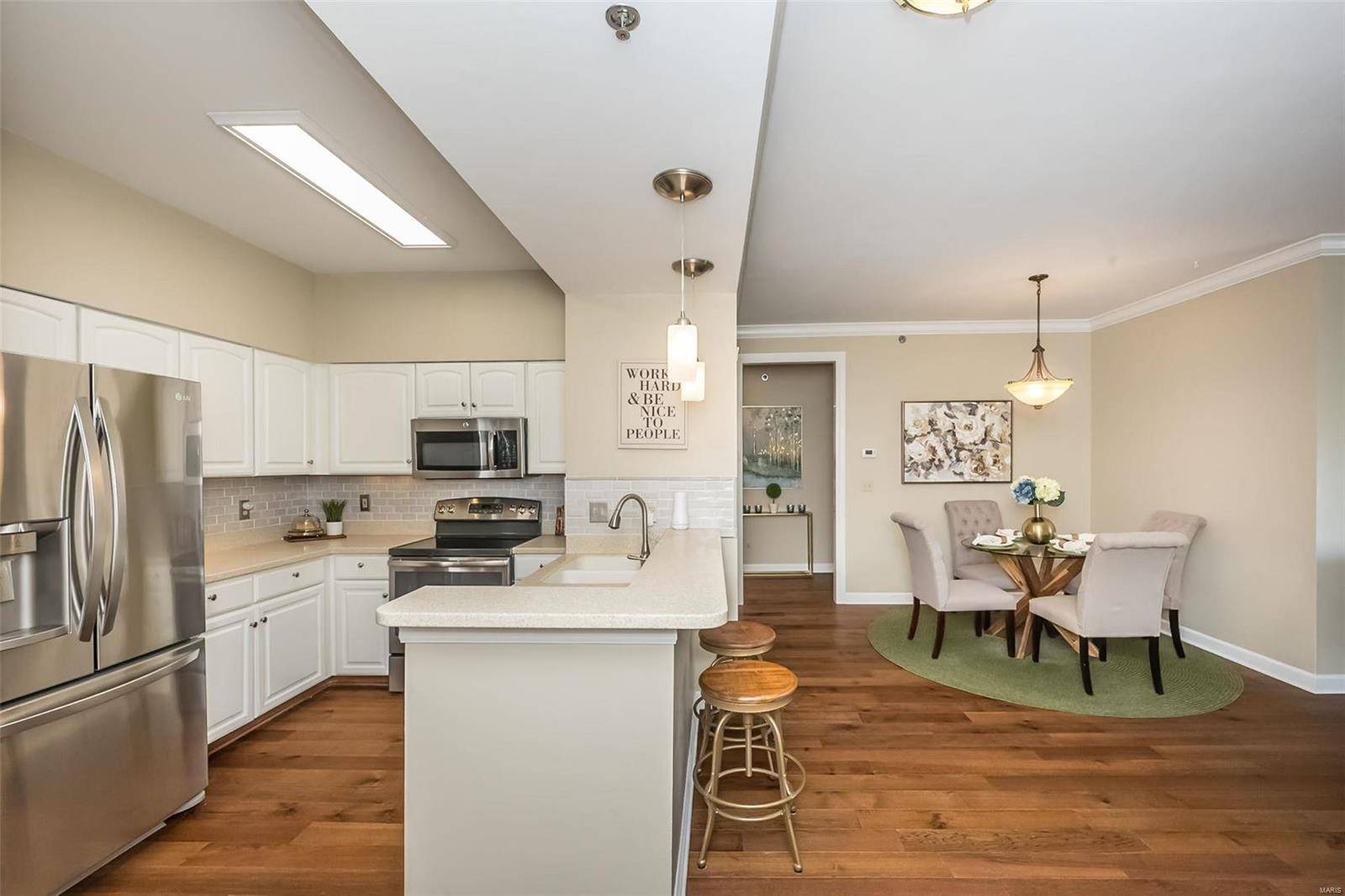 St Louis, MO 63141,13101 Mill Crossing CT #300