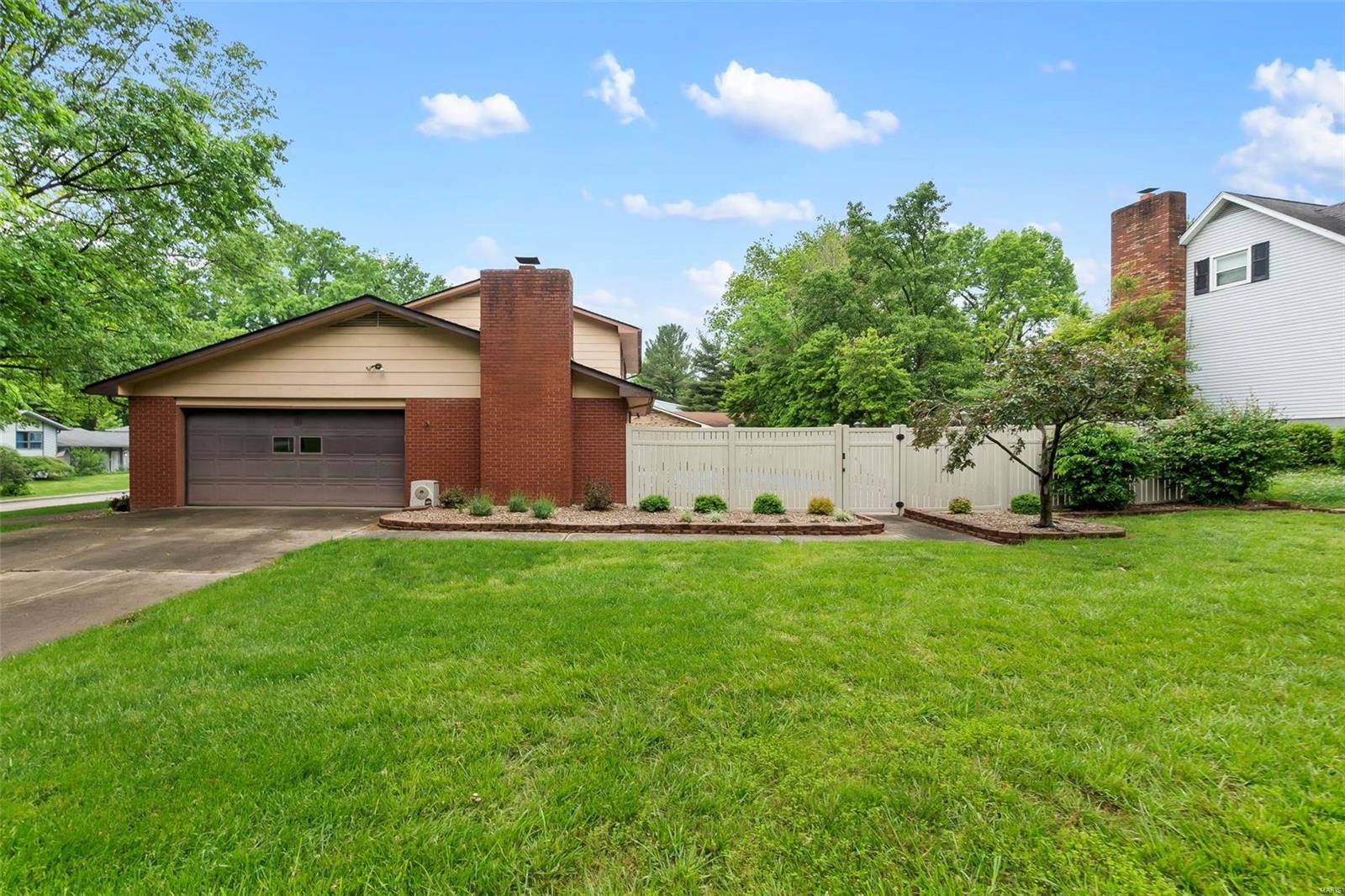 Cape Girardeau, MO 63701,1544 Lexington AVE