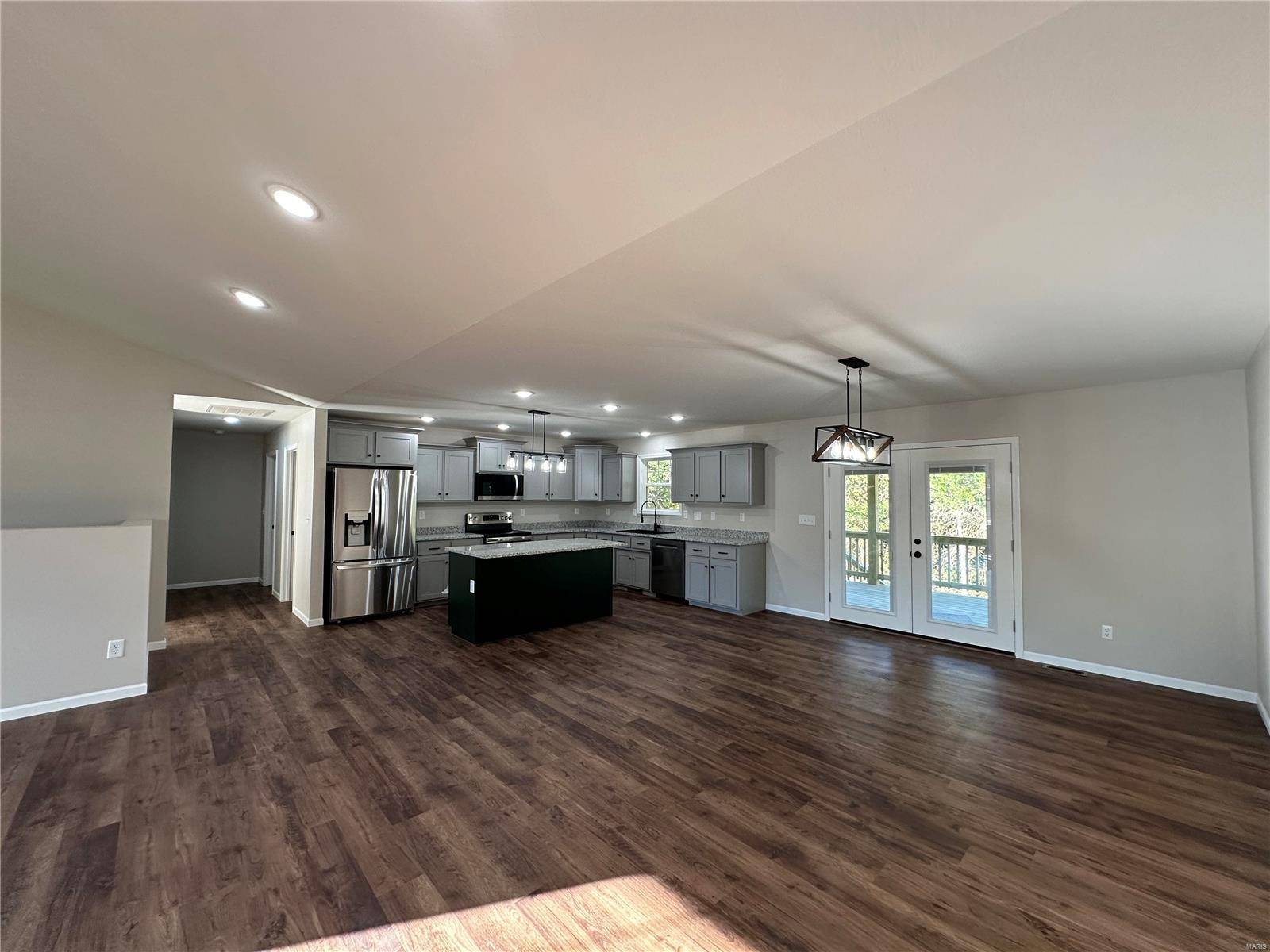 Lebanon, MO 65536,1521 Fairfield DR
